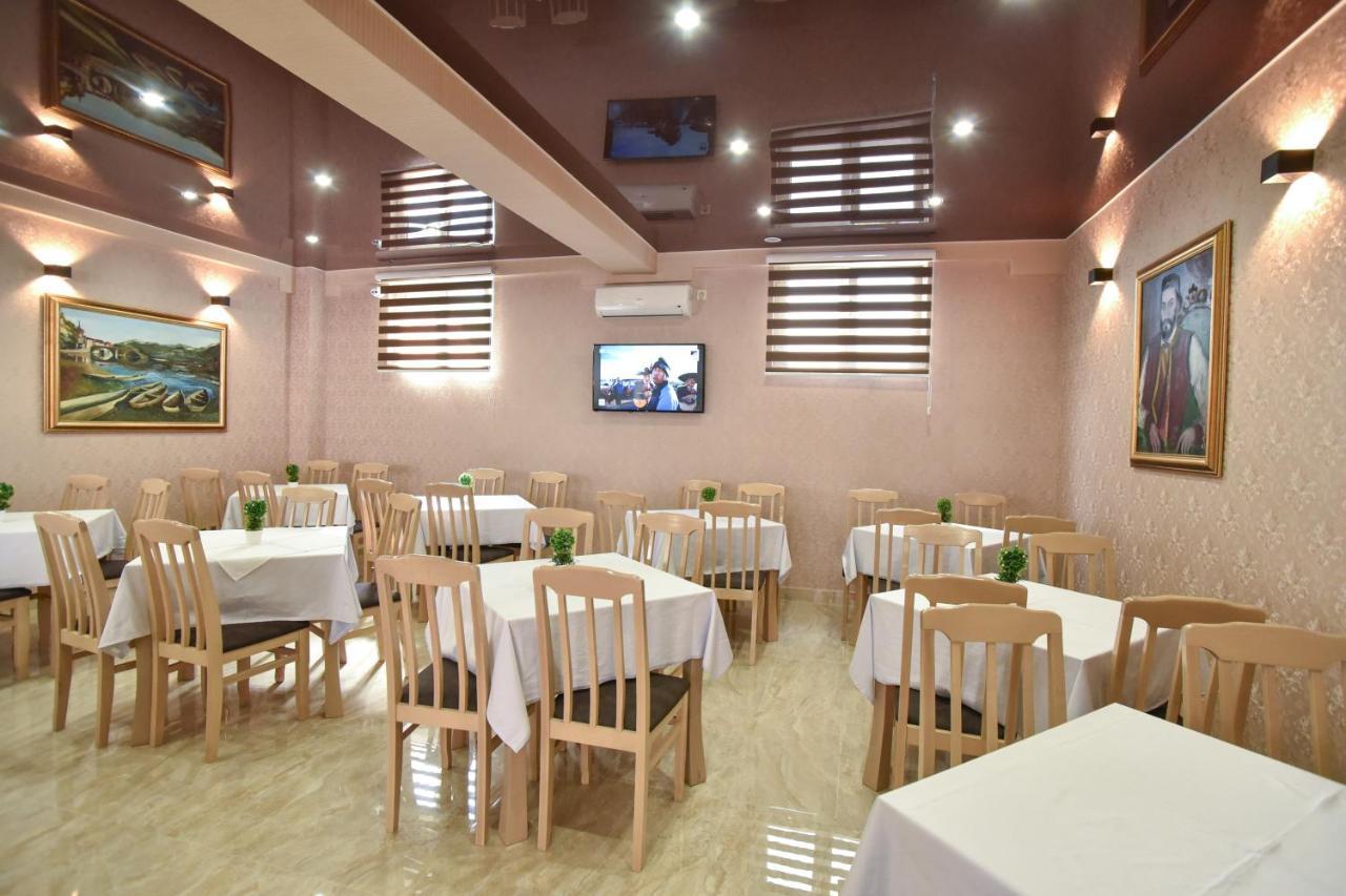 Hotel Suzana Budva Ngoại thất bức ảnh