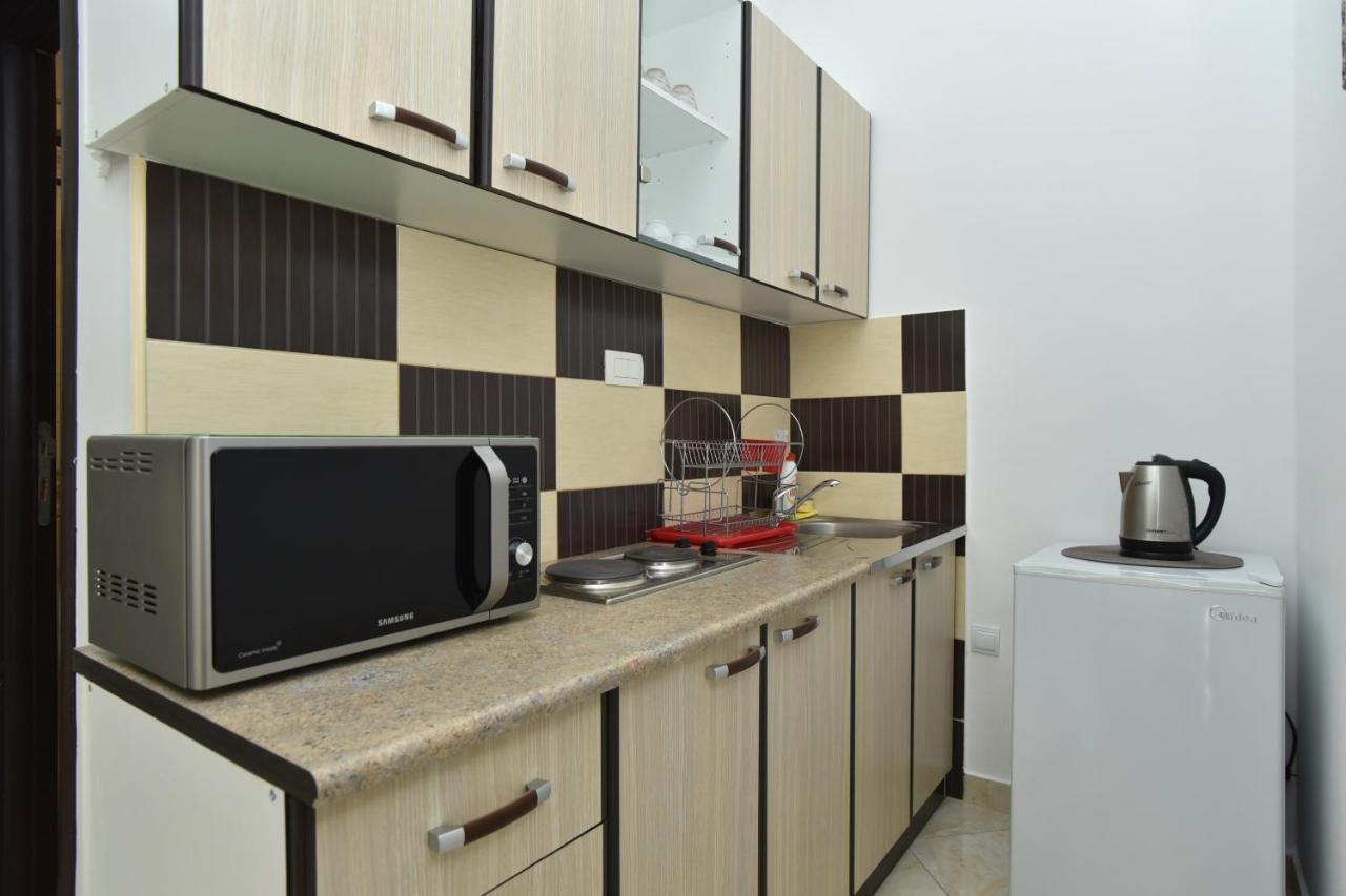 Hotel Suzana Budva Ngoại thất bức ảnh