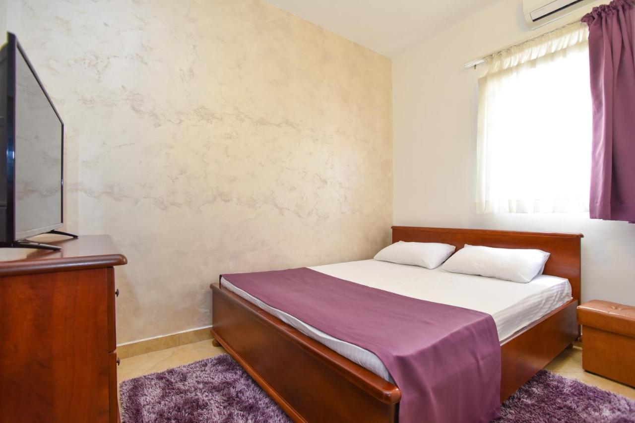 Hotel Suzana Budva Ngoại thất bức ảnh