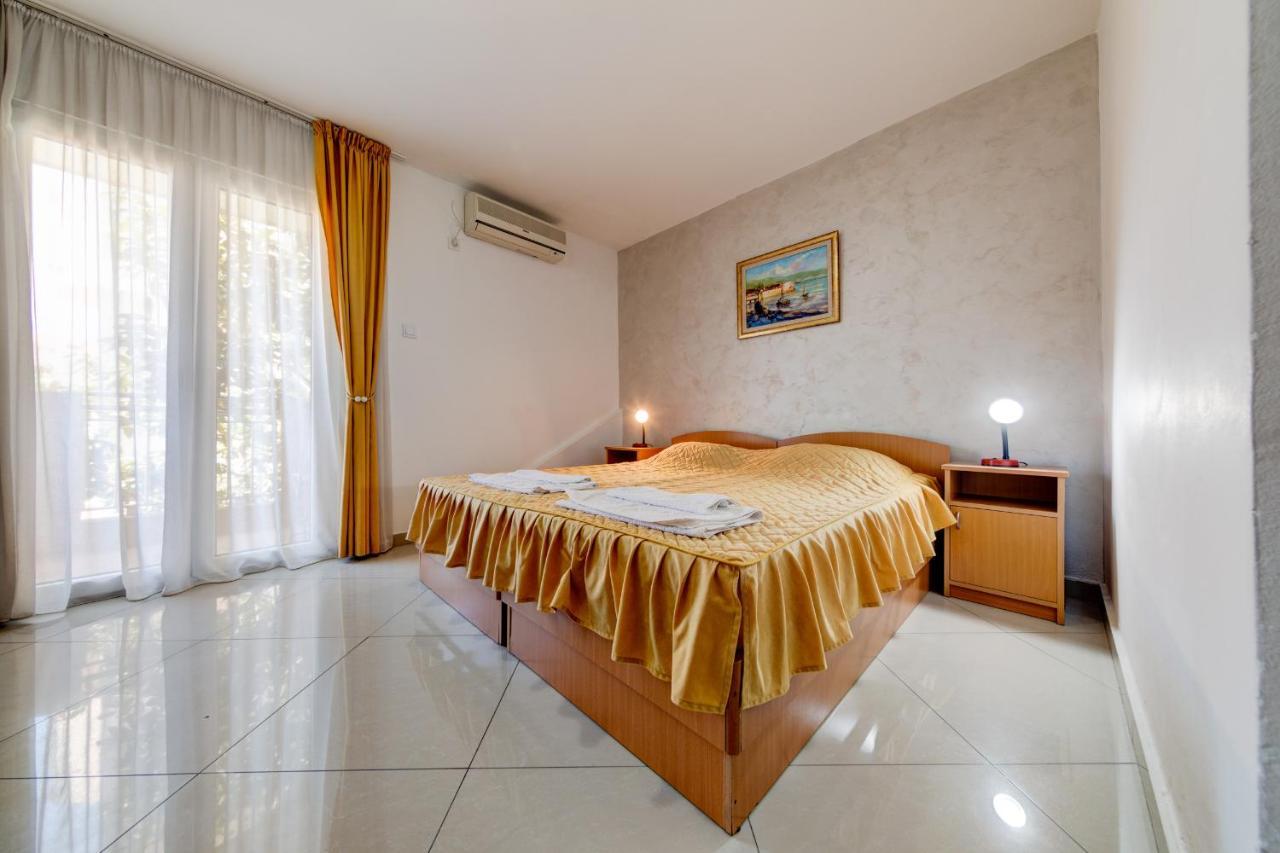 Hotel Suzana Budva Phòng bức ảnh